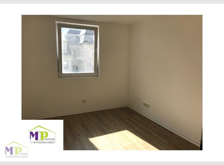 Bureau à louer à Mamer (LU) - Réf. 7141111