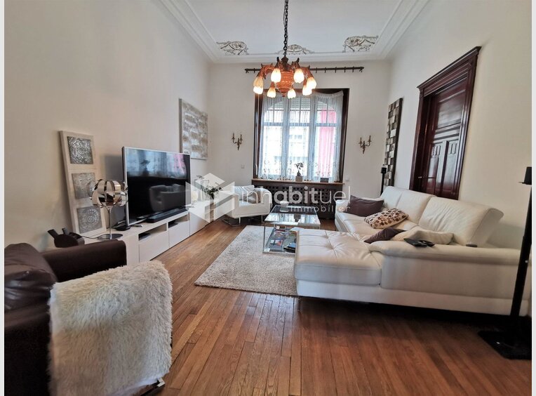 Bureau à louer 5 Chambres à Differdange (LU) - Réf. 6884855