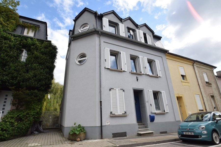 Maison à vendre 6 chambres à Esch-sur-Alzette
