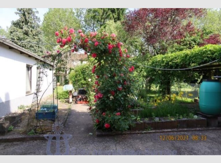 House for sale 7 rooms in Homburg (DE) - Ref. 7239944