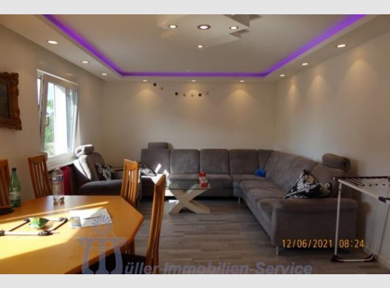 House for sale 7 rooms in Homburg (DE) - Ref. 7239944