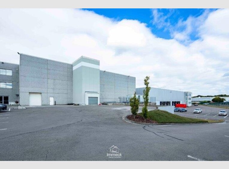 Entrepôt à louer à Contern (LU) - Réf. 7335192