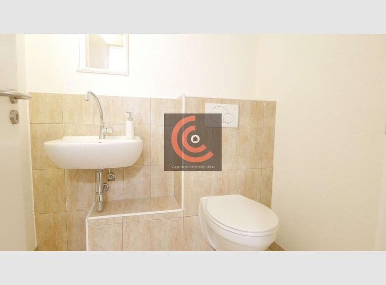 Terraced for rent 5 bedrooms in Luxembourg (LU) - Ref. 6717208