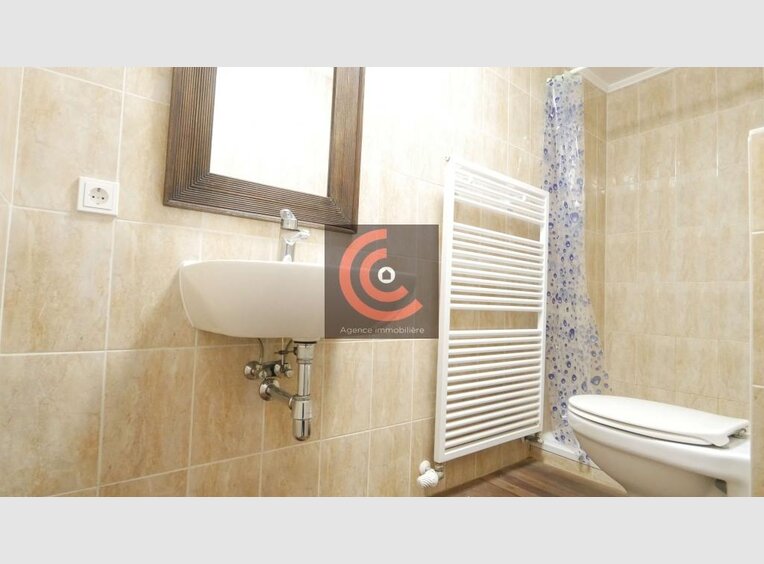 Terraced for rent 5 bedrooms in Luxembourg (LU) - Ref. 6717208