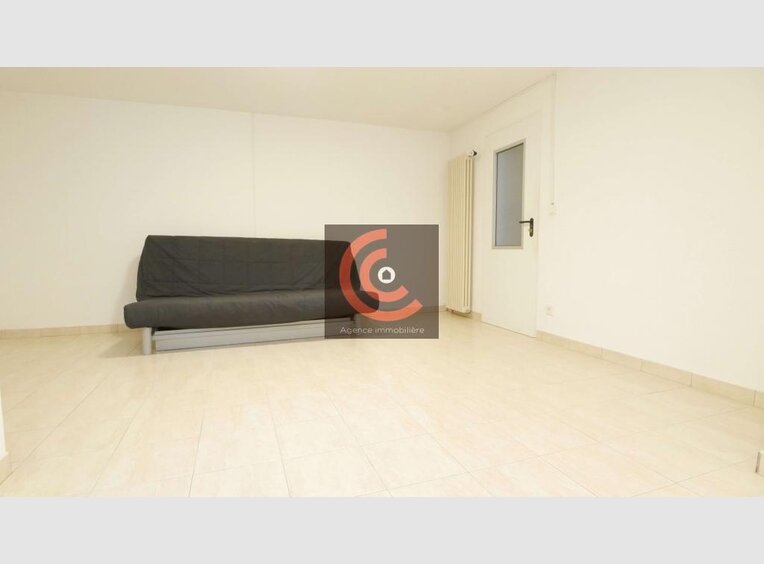 Terraced for rent 5 bedrooms in Luxembourg (LU) - Ref. 6717208