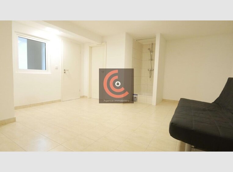 Terraced for rent 5 bedrooms in Luxembourg (LU) - Ref. 6717208