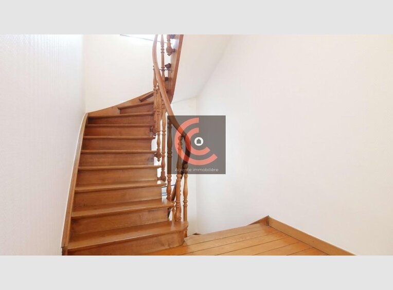 Terraced for rent 5 bedrooms in Luxembourg (LU) - Ref. 6717208