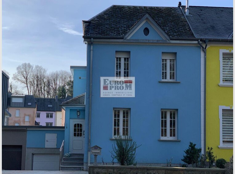 Maison jumelée à vendre 4 Chambres à Dudelange (LU) - Réf. 6698792