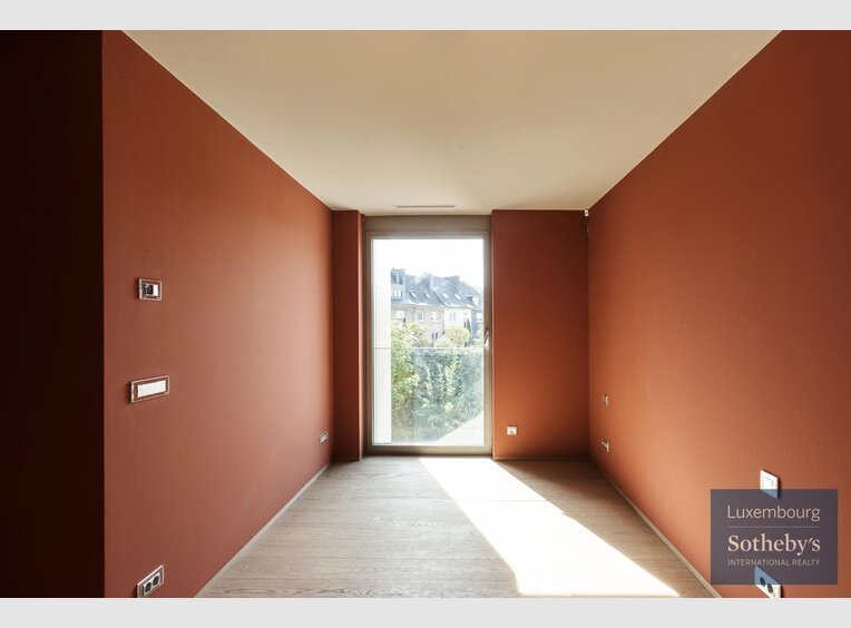 House for sale 5 bedrooms in Luxembourg (LU) - Ref. 7112504