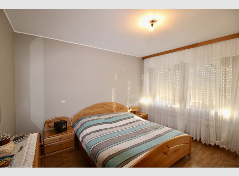 House for sale 5 bedrooms in Bertrange (LU) - Ref. 7072568