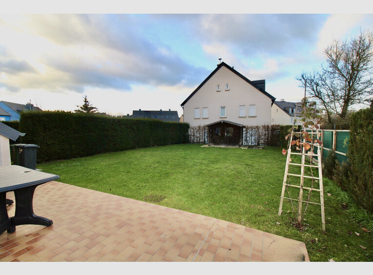 House for sale 5 bedrooms in Bertrange (LU) - Ref. 7072568
