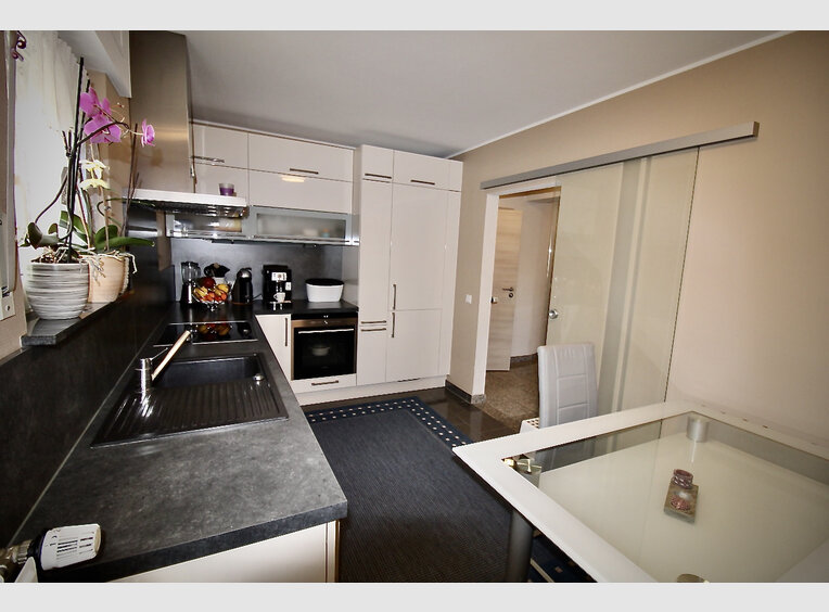 House for sale 5 bedrooms in Bertrange (LU) - Ref. 7072568