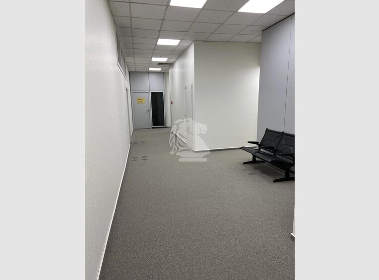 Bureau à louer à Luxembourg-Kirchberg - Réf. 6916424