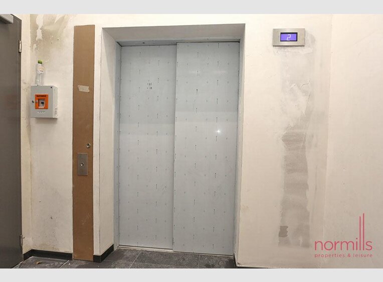 Bureau à vendre à Contern (LU) - Réf. 6320472