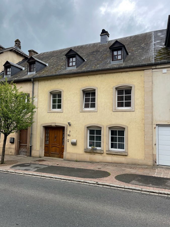 Maison mitoyenne à vendre Useldange
