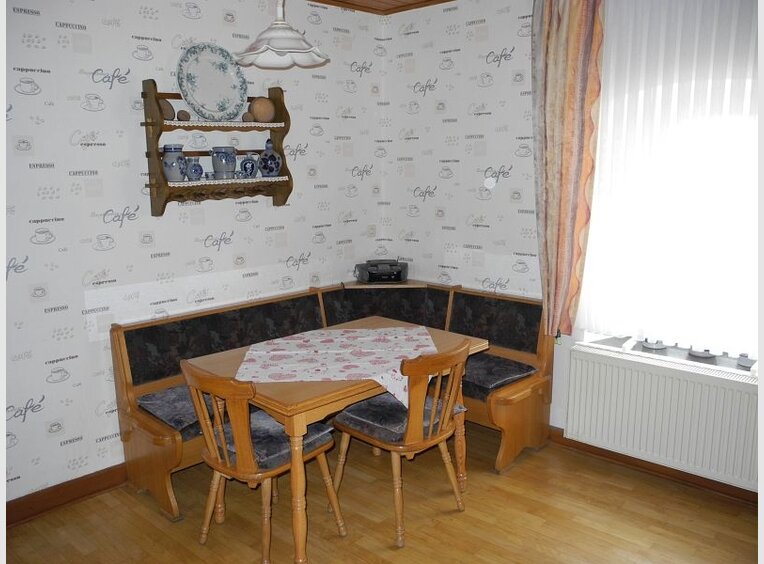 Haus zum Kauf 9 Zimmer in Bitburg (DE) - Ref. 7204696