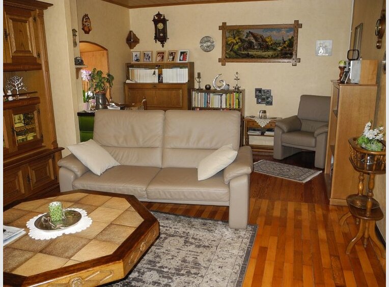 Haus zum Kauf 9 Zimmer in Bitburg (DE) - Ref. 7204696