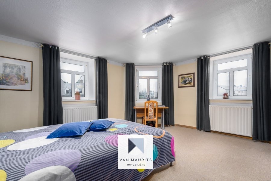 Maison à vendre 4 chambres à Luxembourg-Merl
