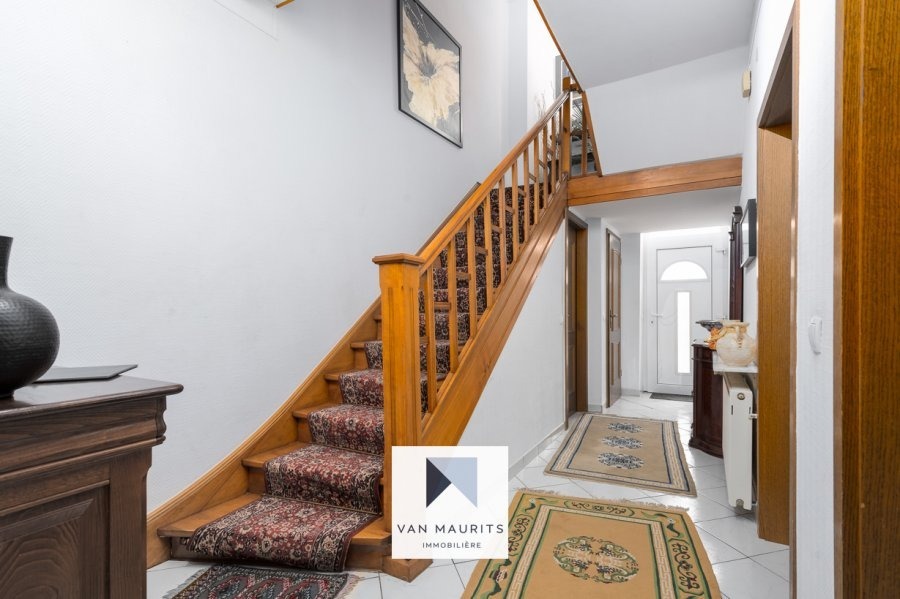 Maison à vendre 4 chambres à Luxembourg-Merl
