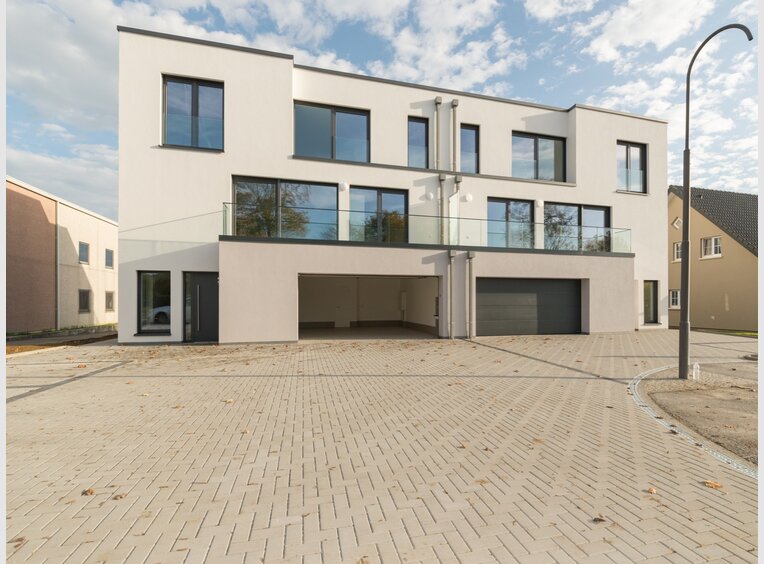 House for rent 5 bedrooms in Capellen (LU) - Ref. 6629480
