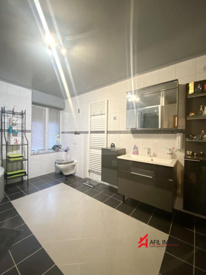  à vendre 4 __bedroom à Oberkorn