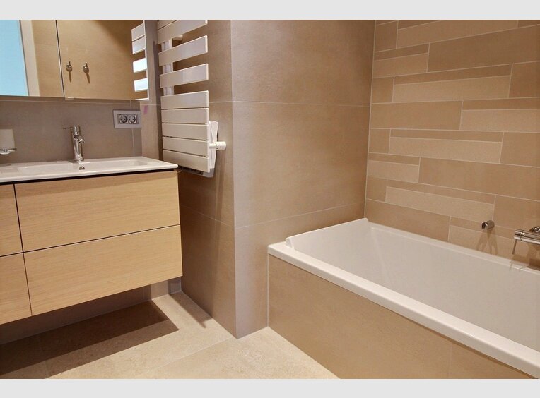 Apartment for rent 3 bedrooms in Luxembourg (LU) - Ref. 6609272