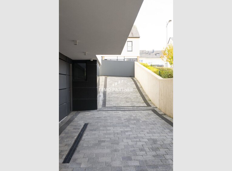 House for sale 5 bedrooms in Mamer (LU) - Ref. 7010936
