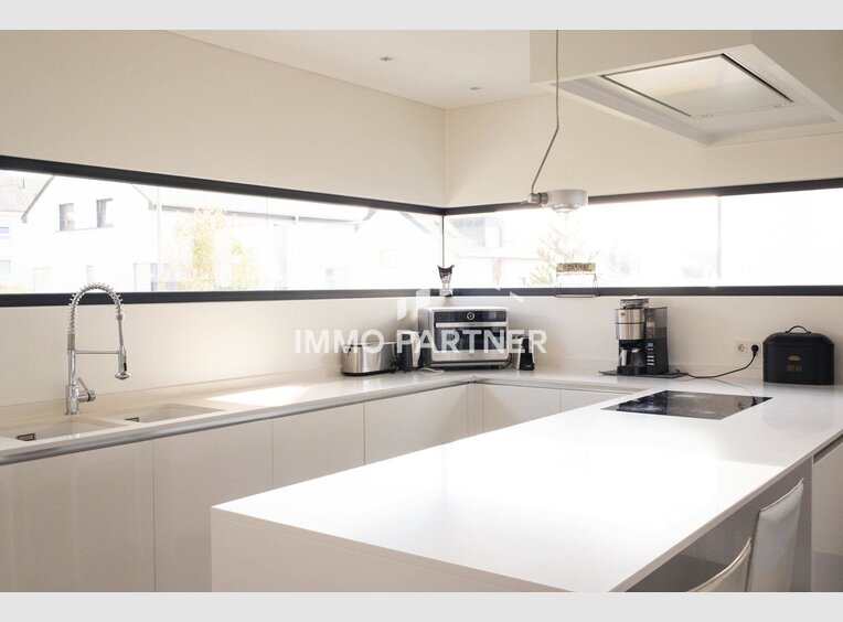 House for sale 5 bedrooms in Mamer (LU) - Ref. 7010936