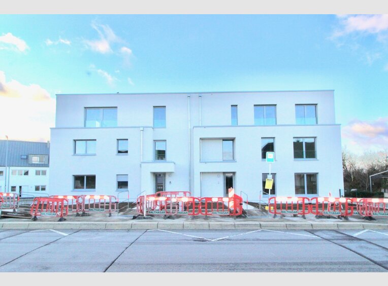 Duplex for rent 4 bedrooms in Luxembourg (LU) - Ref. 7081080