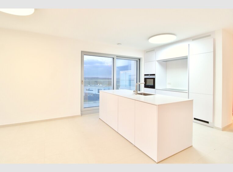 Duplex for rent 4 bedrooms in Luxembourg (LU) - Ref. 7081080