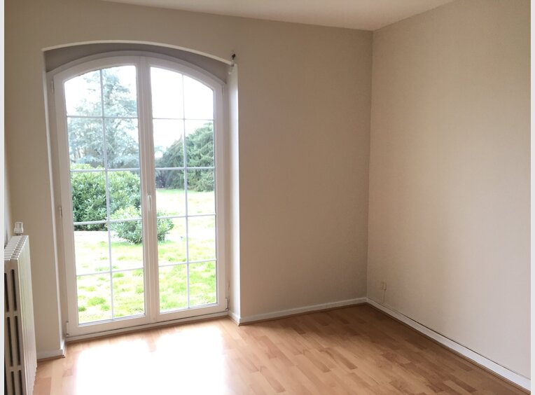 Maison à louer F8 à Coin-lès-Cuvry (FR) - Réf. 7307912