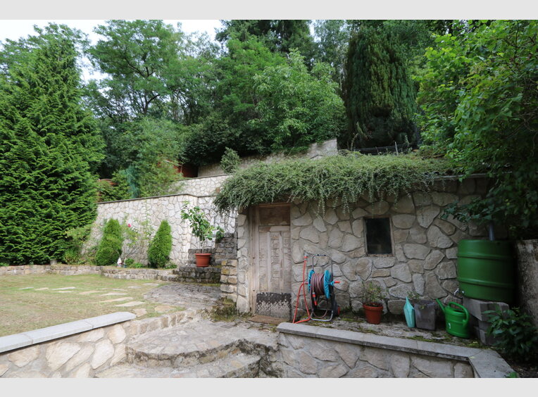 Semi-detached house for rent 4 bedrooms in Luxembourg (LU) - Ref. 6947976