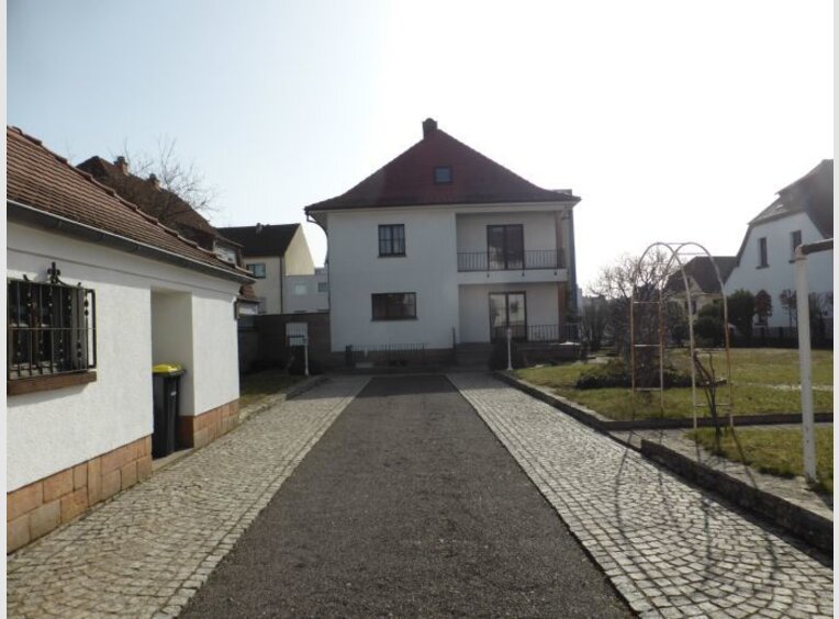 Villa zum Kauf 8 Zimmer in Homburg (DE) - Ref. 7224712