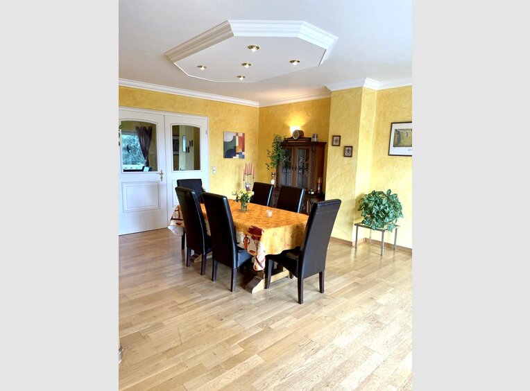 Haus zum Kauf 10 Zimmer in Mettlach (DE) - Ref. 7273880