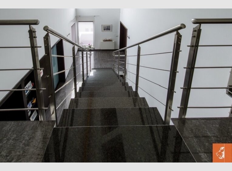Maison jumelée à vendre 6 Chambres à Contern (LU) - Réf. 6375864