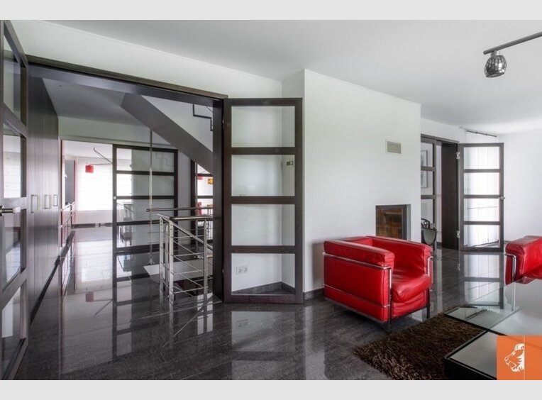 Maison jumelée à vendre 6 Chambres à Contern (LU) - Réf. 6375864