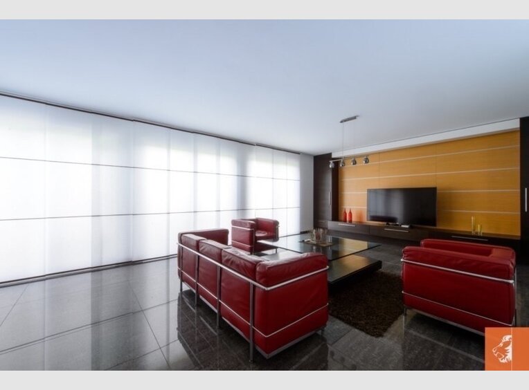 Maison jumelée à vendre 6 Chambres à Contern (LU) - Réf. 6375864