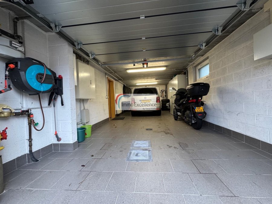 Maison individuelle à vendre 6 chambres à Dudelange