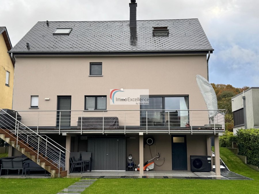 Maison individuelle à vendre 6 chambres à Dudelange