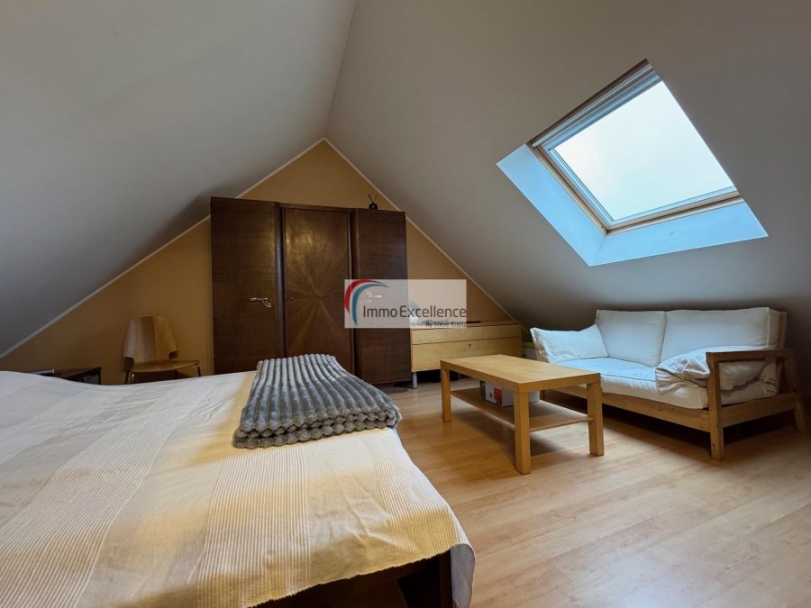 Maison individuelle à vendre 6 chambres à Dudelange