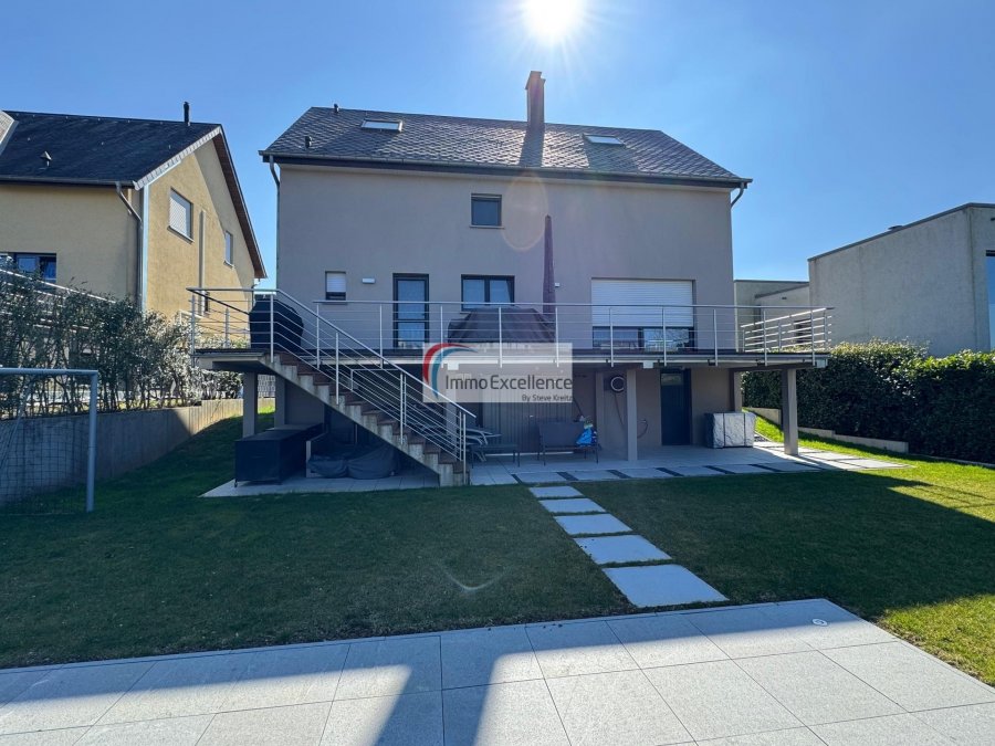 Maison individuelle à vendre 6 chambres à Dudelange