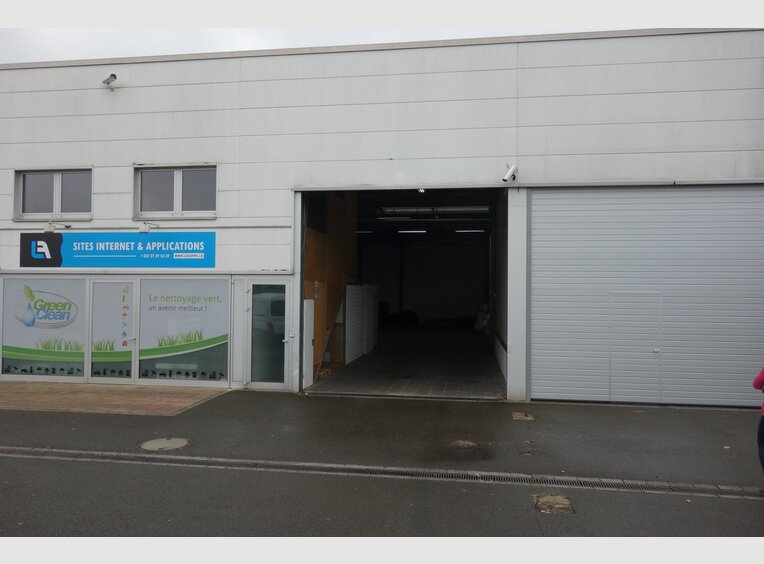 Entrepôt à louer à Windhof (Koerich) (Windhof) (LU) - Réf. 6202312