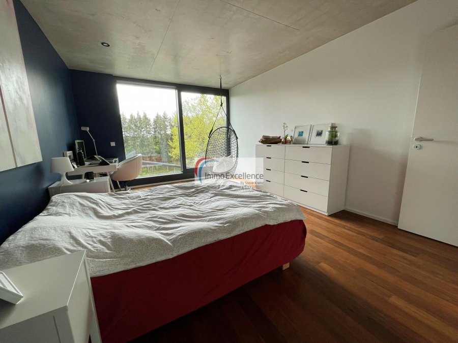 Maison jumelée à vendre 6 chambres à Luxembourg-Cents
