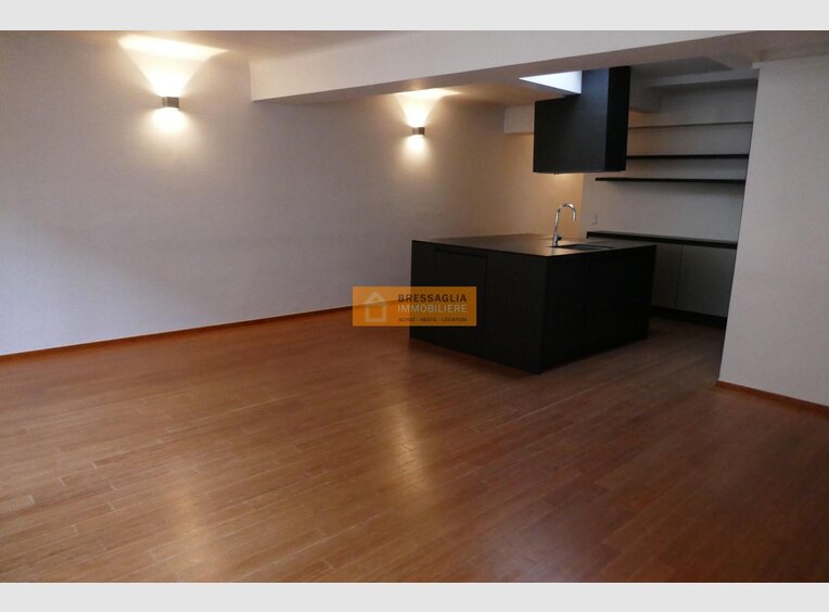 Bureau à louer 2 Chambres à Luxembourg-Centre ville - Réf. 6633176