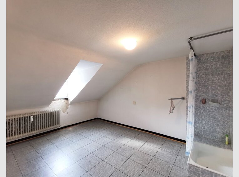 Immeuble de rapport à vendre 6 Chambres à Konz (DE) - Réf. 7002584