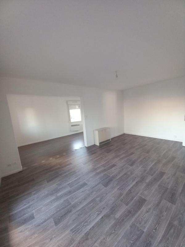 Apartment in Saint-Avold - View 3