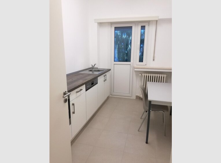 Bureau à louer à Luxembourg-Centre ville - Réf. 5885688