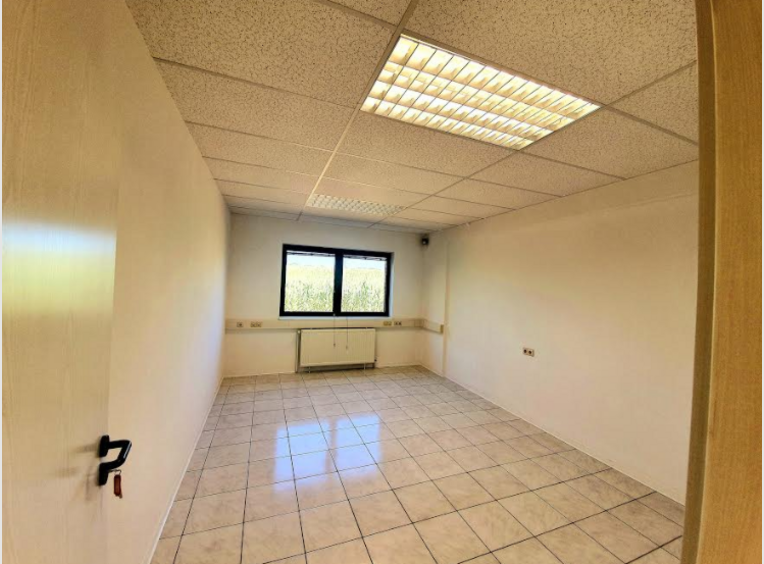 Bureau à louer à Sandweiler (LU) - Réf. 7171369