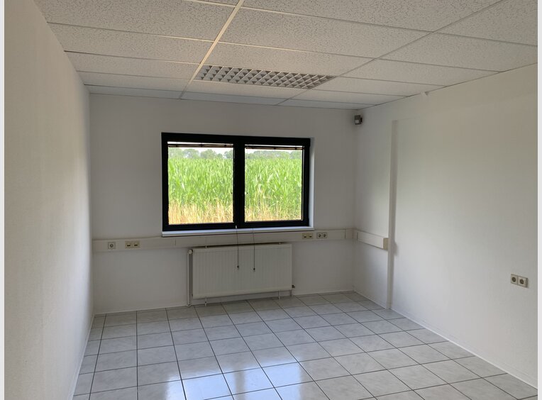 Bureau à louer à Sandweiler (LU) - Réf. 7171369