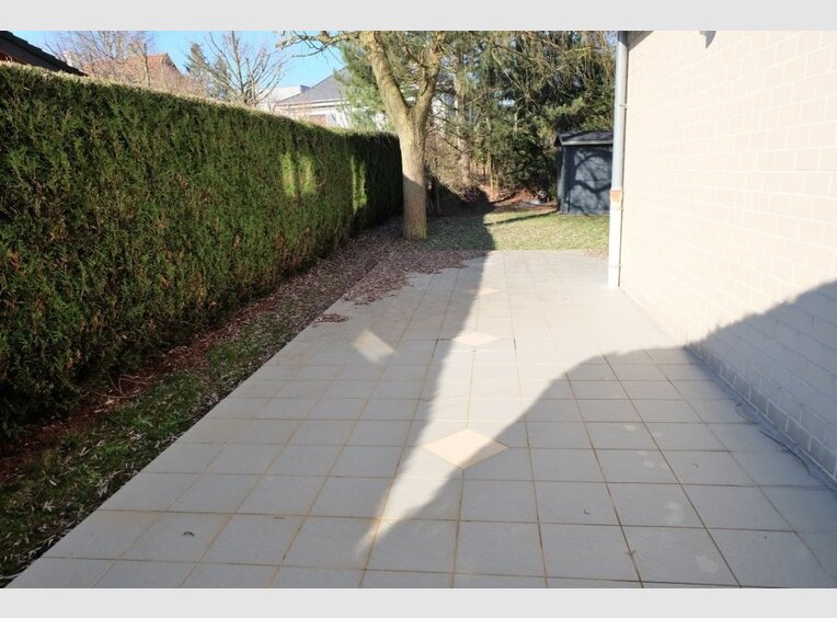 Maison individuelle à vendre 6 Chambres à Niederanven - Réf. 6676793